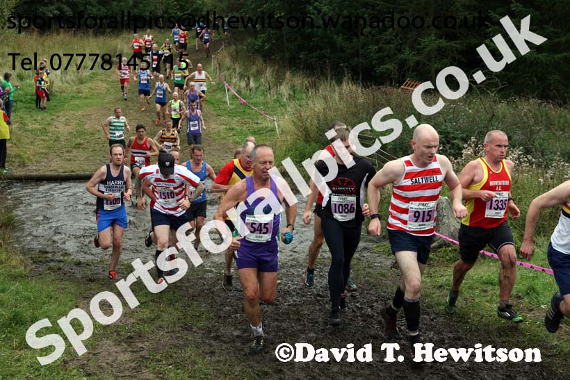 Senior mens Start Fitness North Eastern Harrier League, Tanfield, County Durham. Photo: David T. Hewitson/Sports for All Pics